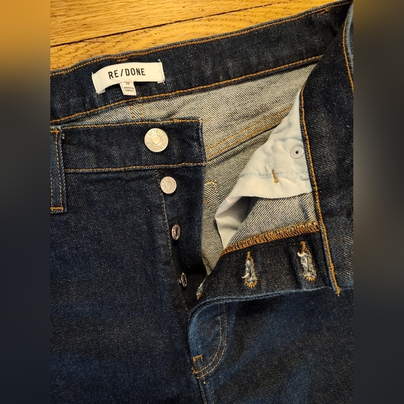 Re/Done 90's High Waist Loose Fit Jeans - Picture 5 of 5